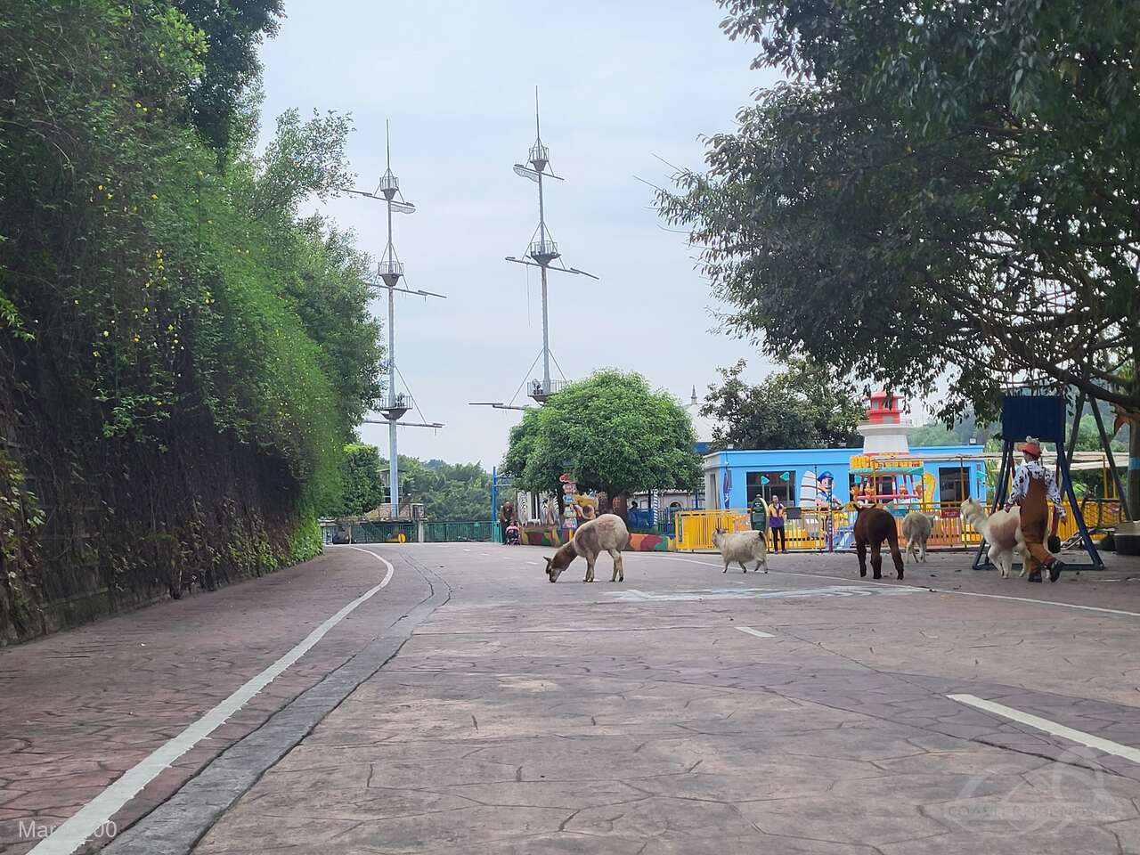 Loca Joy Holiday Theme Park Impressionen